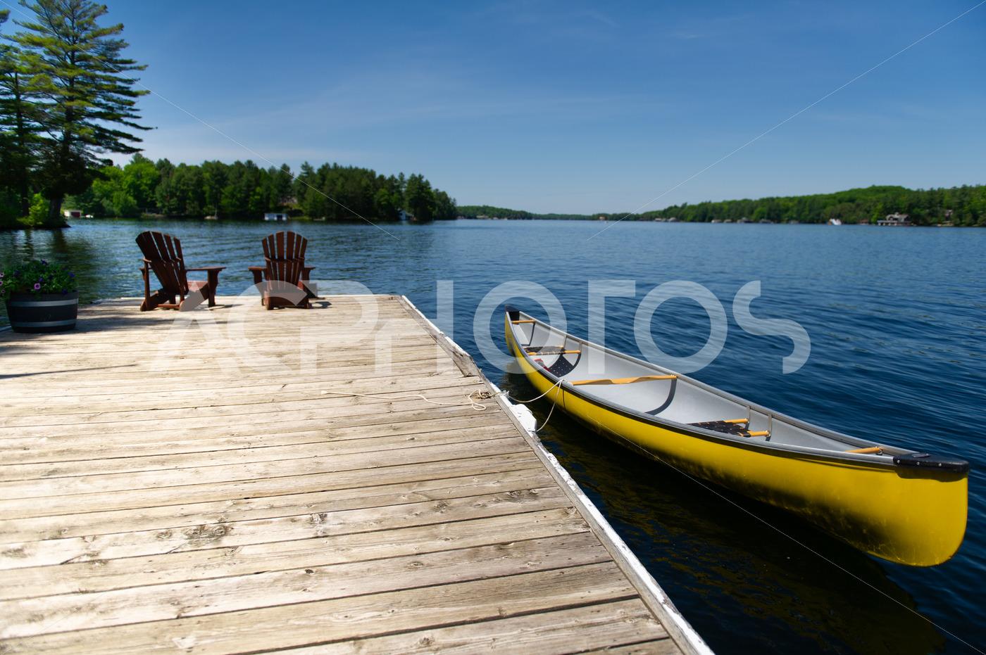 Adirondack chairs 038 canoe 2754